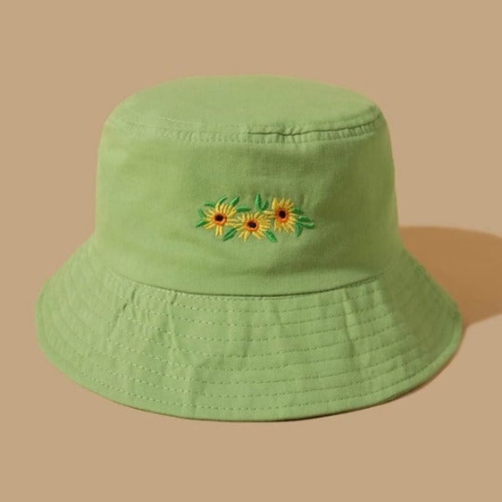 🌺 Daisy Bucket Hat